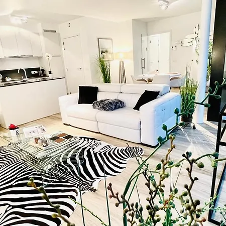 Luxury 310 - Adults Only